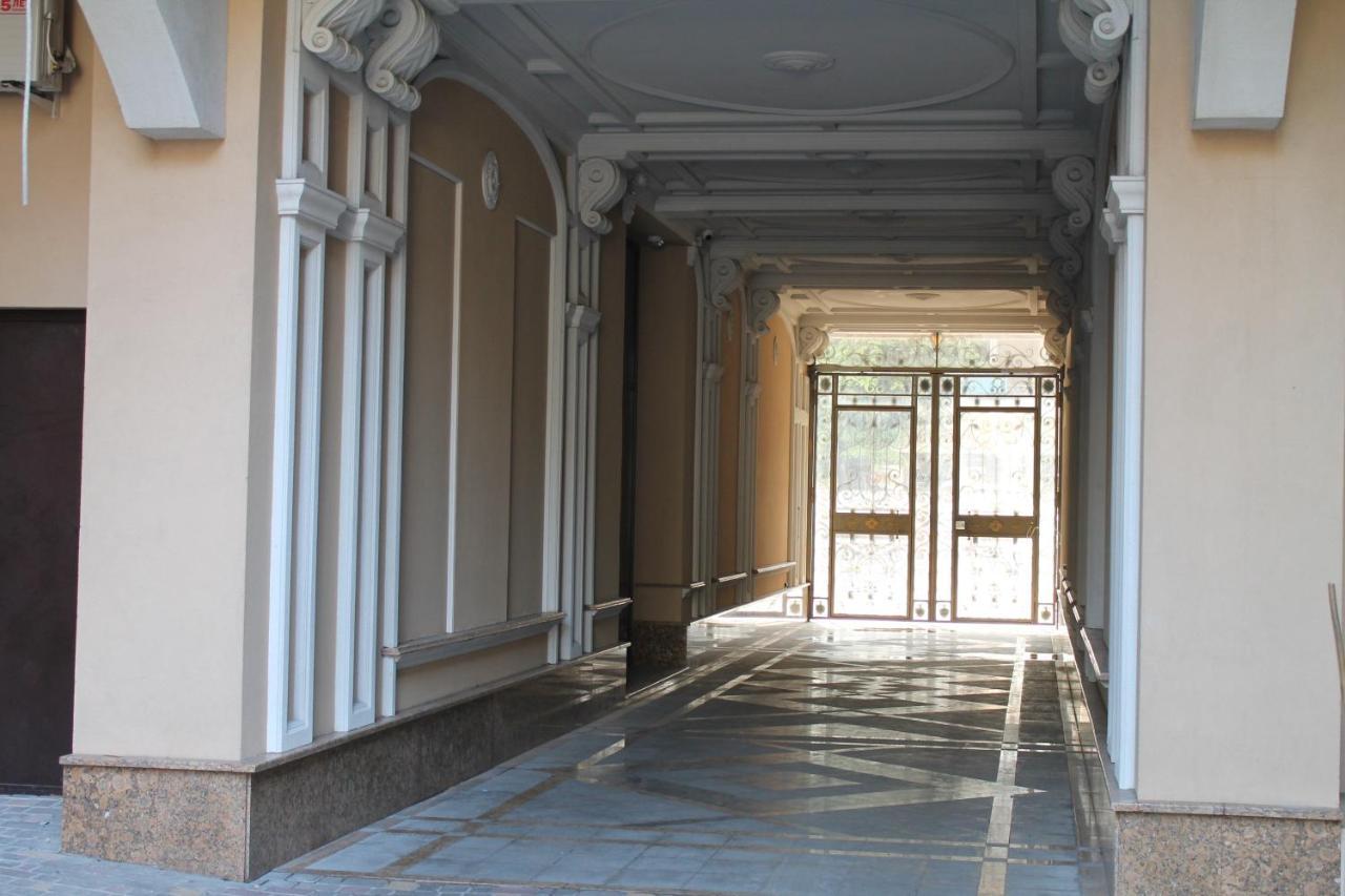 Apartment - Heart Of Odessa Экстерьер фото